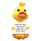Jouet Canard Crochet Joyeux avec Carte Inspirante - Poupée en Laine Tricotée à la Mode Mignonne pour Émotions Positives, Parfaite pour Cadeaux de Noël et d'Anniversaire, Décorations de Fête