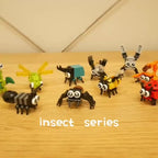 Un ensemble de 10 blocs de construction d'insectes, avec des modèles d'animaux comme des abeilles, des coccinelles, des lucioles, des libellules, des araignées et des scorpions, est un cadeau parfait pour les jeunes.